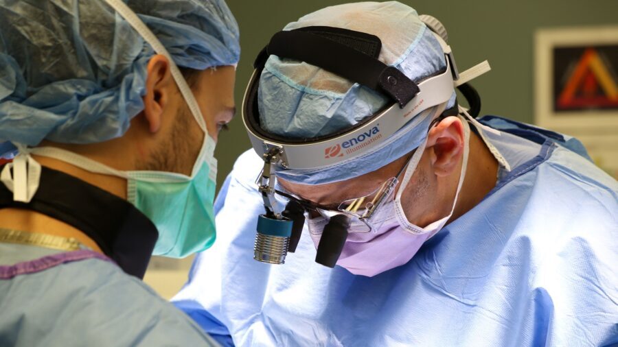 Dr. Sinicropi Performing Spine Surgery